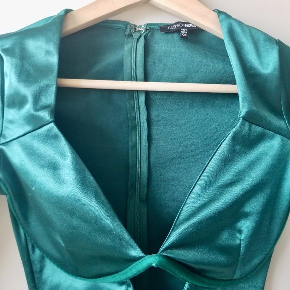 Fashion Nova Cut Out Long Sleeve Dress in Green XS - Picture 6 of 10